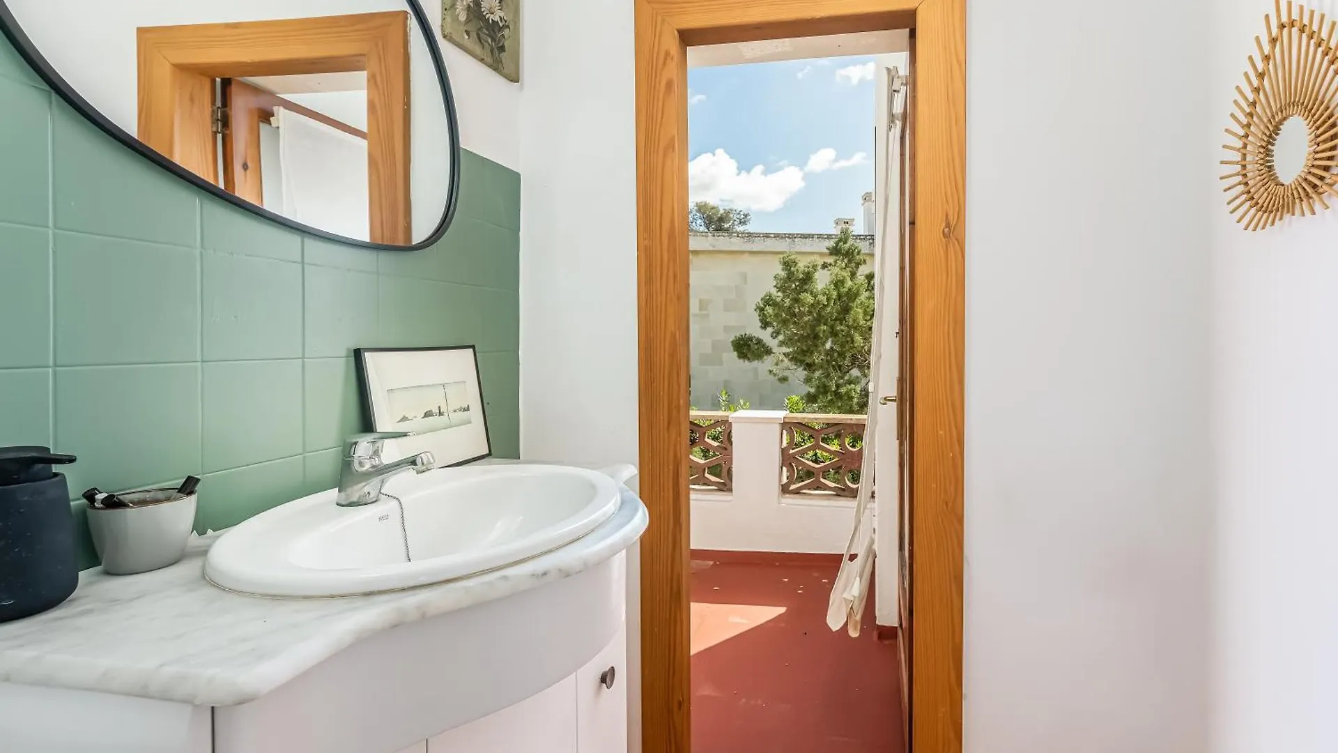 Villa Exclusiva Frente Al Mar Con Jardin Y Piscina Cala Blanca  Španělsko